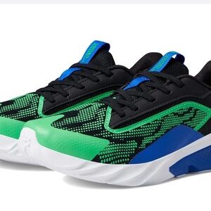 Under Armour Kids sneakers 5.5